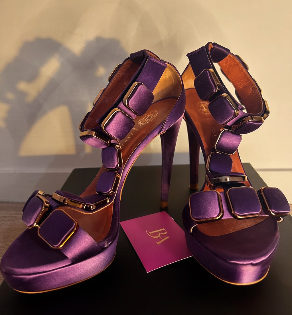 VIOLETTE